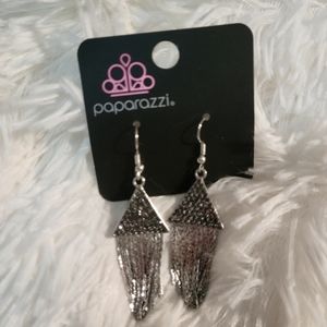 Paparazzi earrings